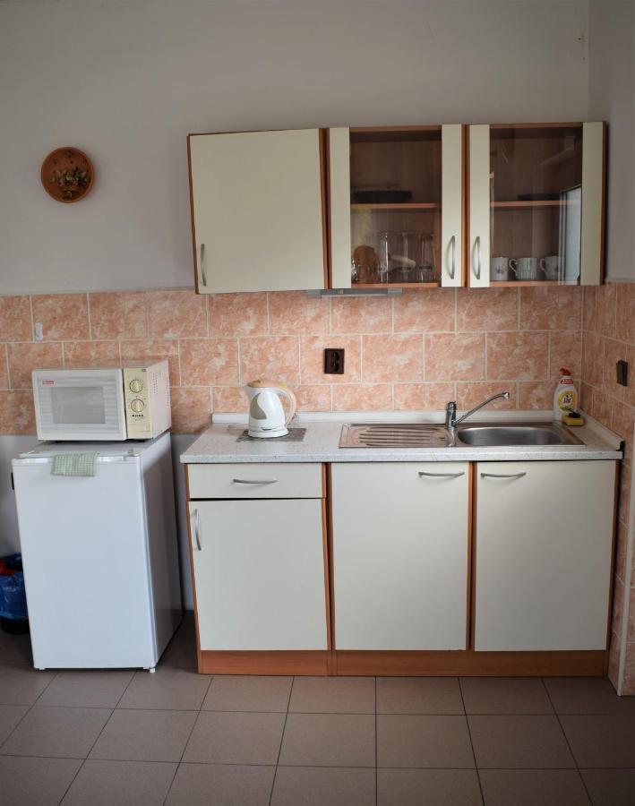 Marina Tynec N. L. - Kemp Týnec nad Labem Extérieur photo